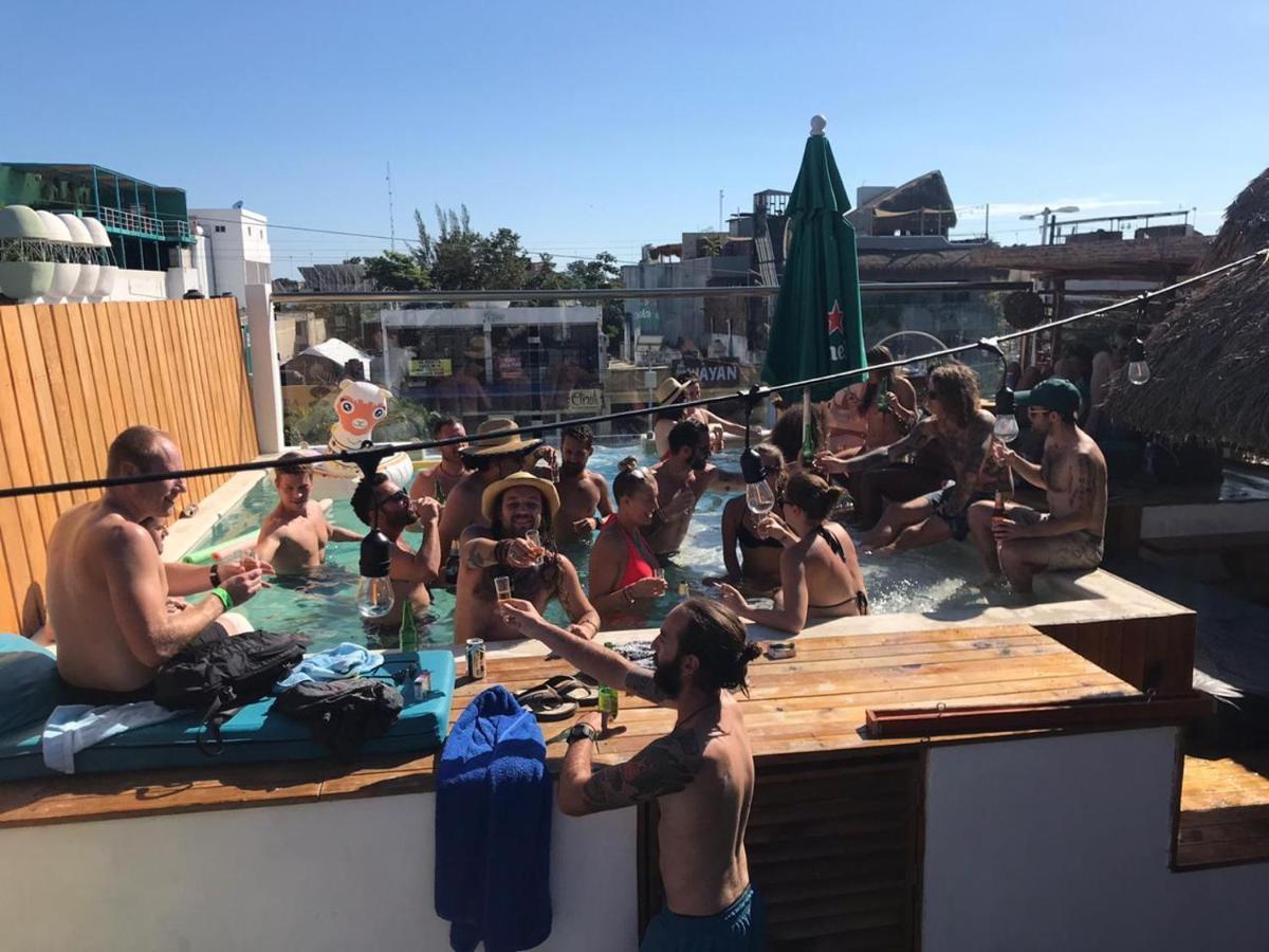Straw Hat Hostel & Rooftop Bar Tulum Exterior foto