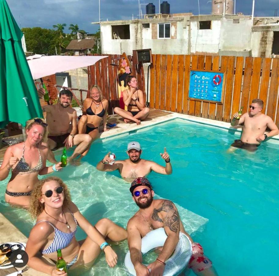 Straw Hat Hostel & Rooftop Bar Tulum Exterior foto
